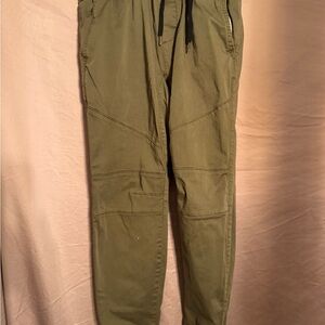 Hollister Men's Green Cargo Pants